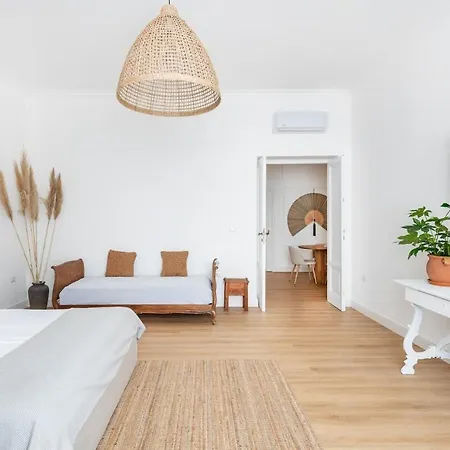 Davita - Casa Leda * Rom